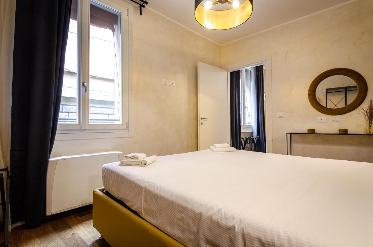 Goito Luxury Apartment, In The Historical Center Bologna Eksteriør bilde